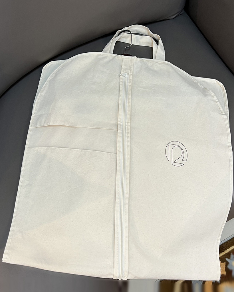 garment bag suit